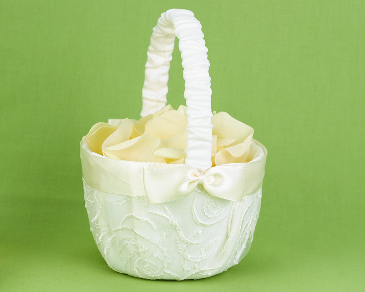 Ivory Satin & Swirls Basket