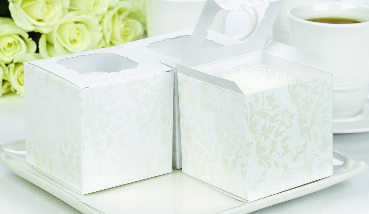 Pearl Flourish Cupcake Boxes