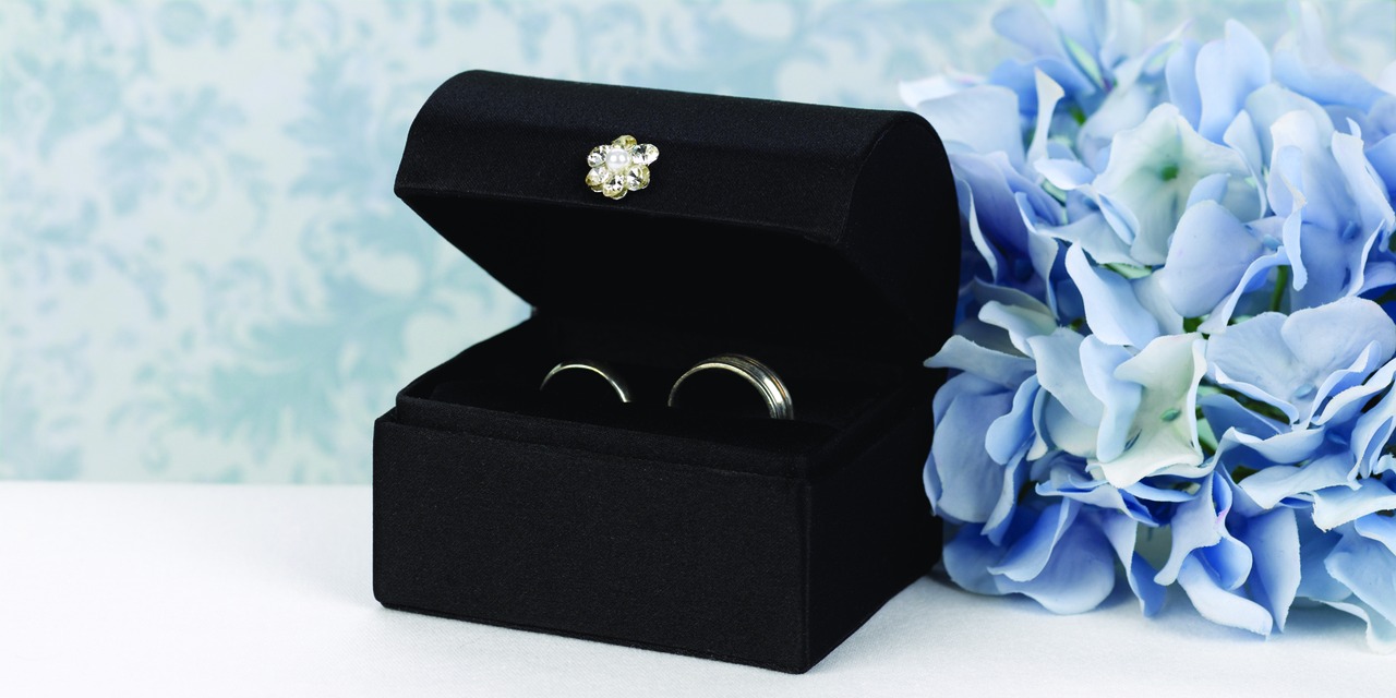 Black Satin Ring Box
