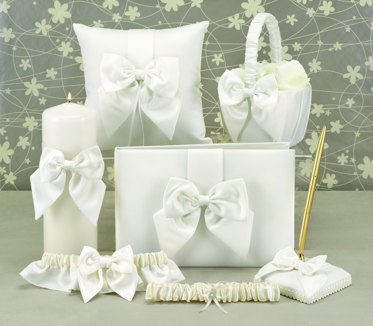 Ivory Classic Beauty Collection