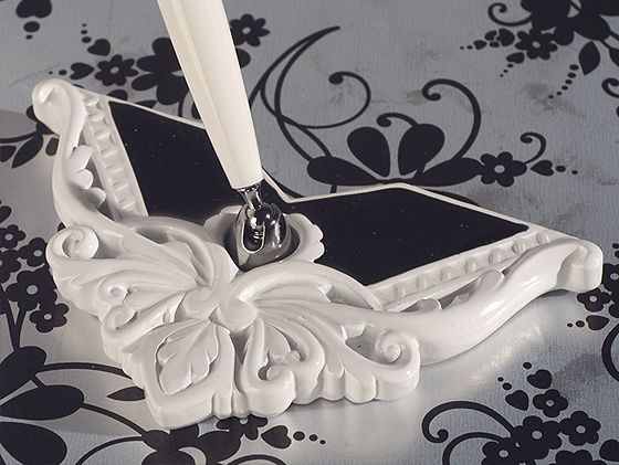 The Black And White Collection Pen Set