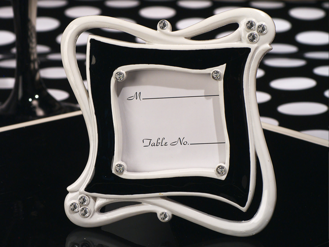 Stylish And Chic Black And White Epoxy Place Card Frame Favor