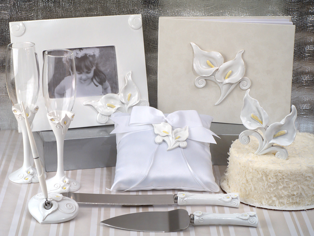 Deluxe 7 PC Classic Calla Lily Set