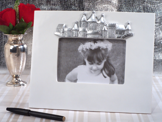 Silver Castle Signature Frame