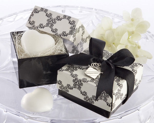 "Sweet Heart" Heart-Shaped Scented Soap with Kate Aspen Signature Charm