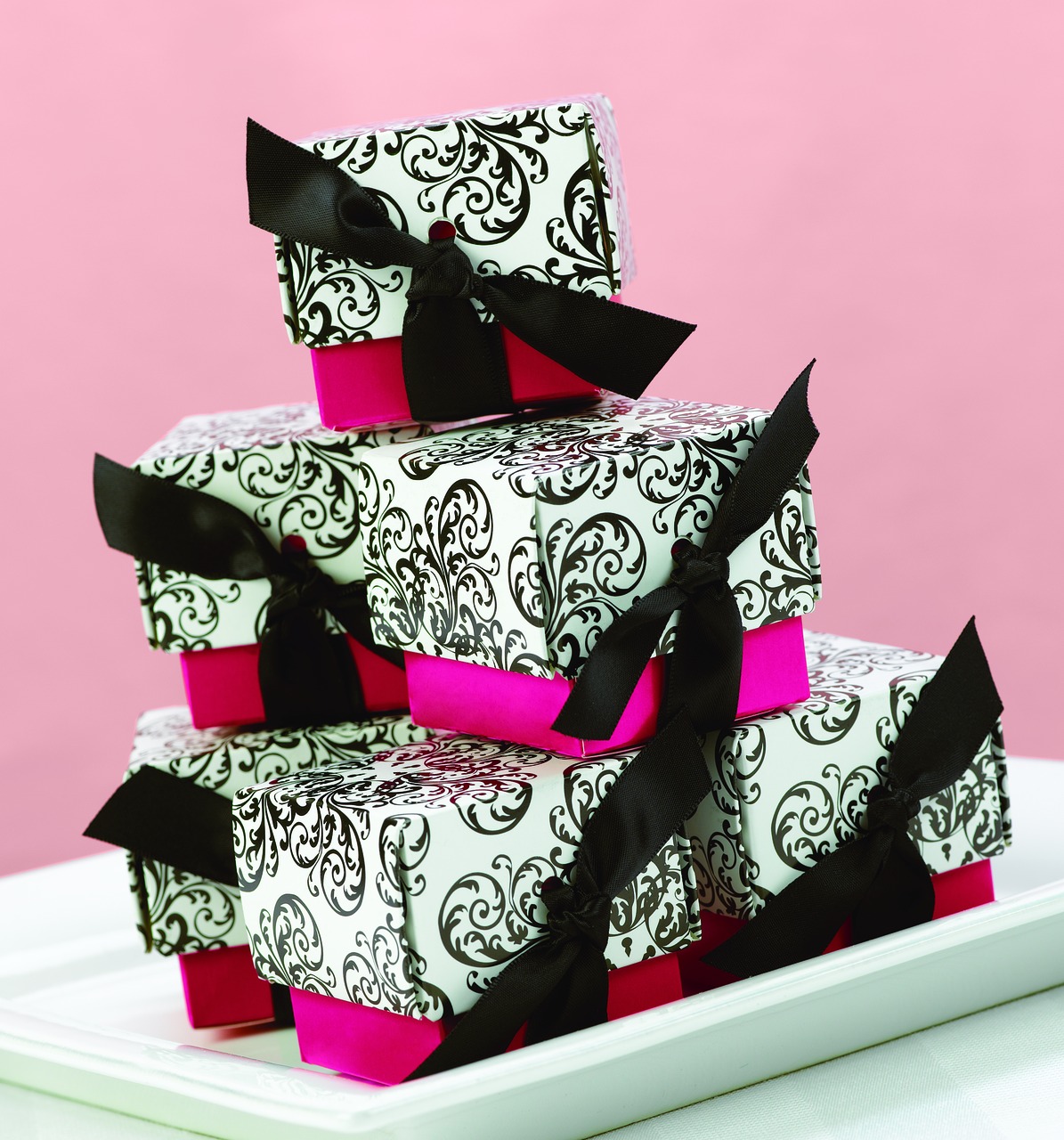 Fuchsia Filigree Ribbon Favor Boxes