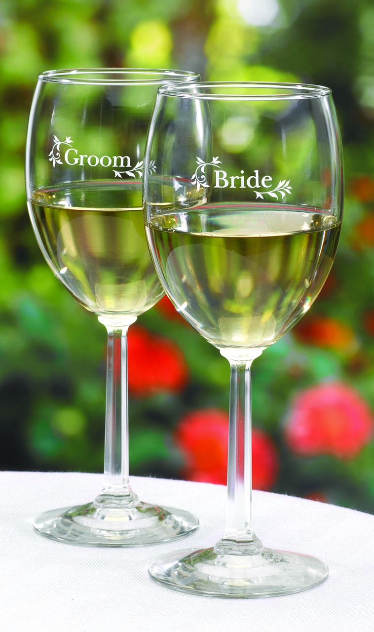 Bride & Groom Wine Glasses