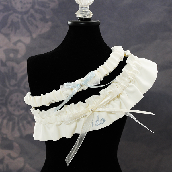 Embroidered I Do Wedding Garter in Ivory