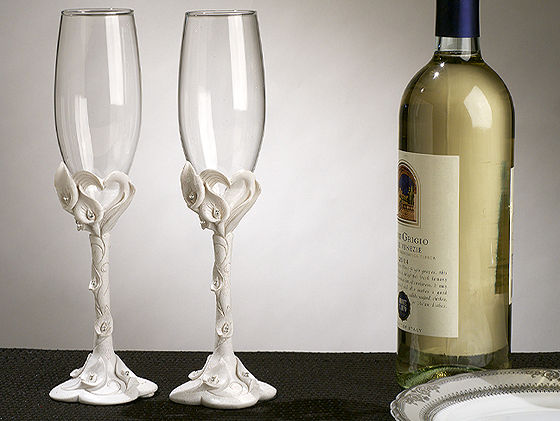Calla Lily Toasting Glasses -Crystal Accent