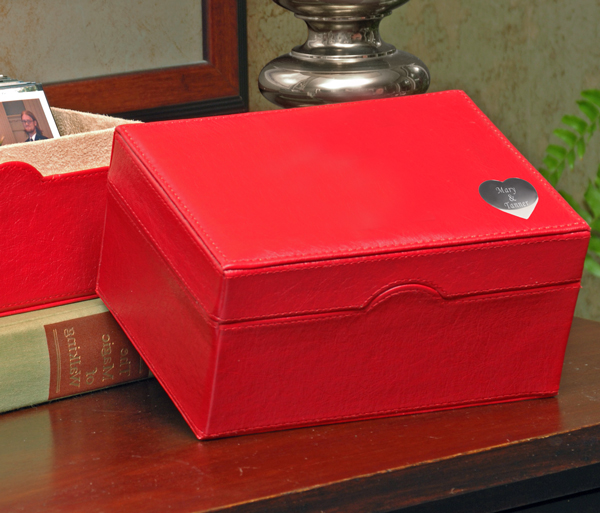 Red Photo Box with Engraved Heart