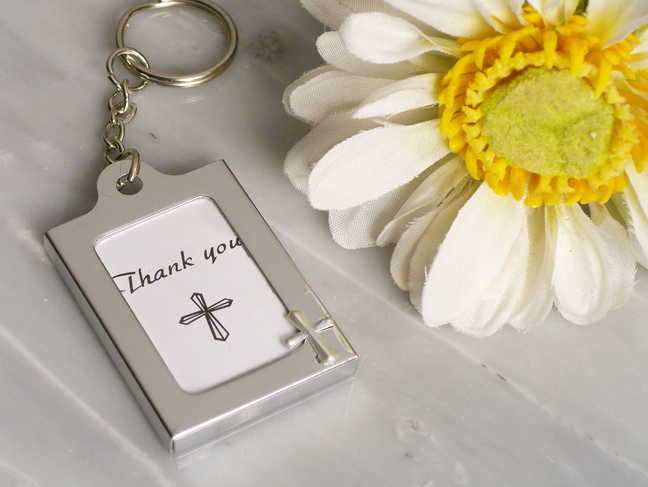 Memorable Moments Cross Design Keychain Photo Frame Favors