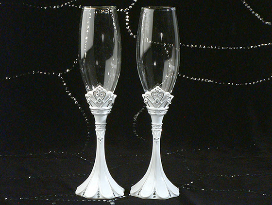 Queen For A Day Collection Toasting Glasses Set