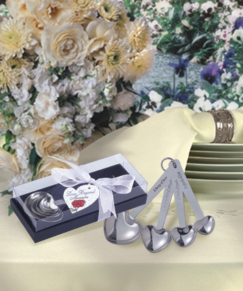 heart shaped measuring spoons