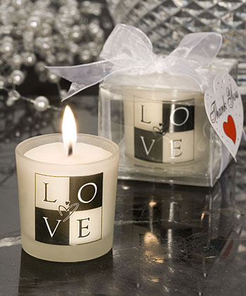 LOVE design candle favors
