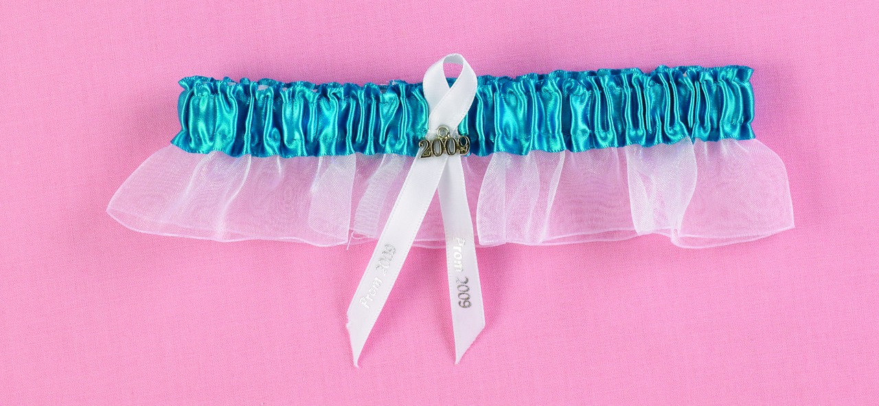2012 Sapphire Prom Garter