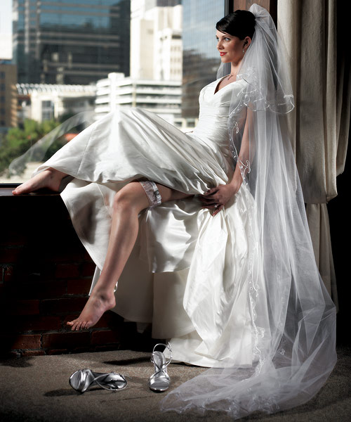 Embroidered Border Veil