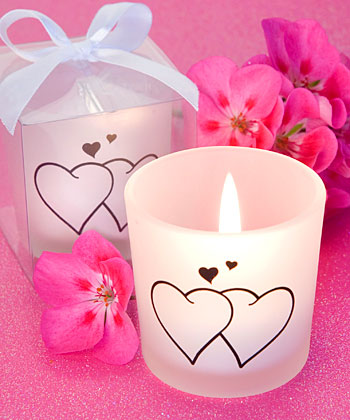 <em>Favor Saver  Collection</em> snuggling heart themed candles