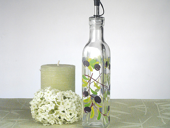 Europa Collection Medium Oil Bottle With Olives Design