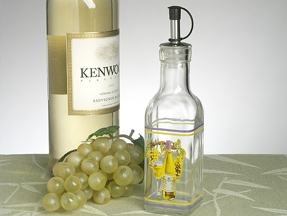 Europa Collection Small Oil Bottle With White Wine Design