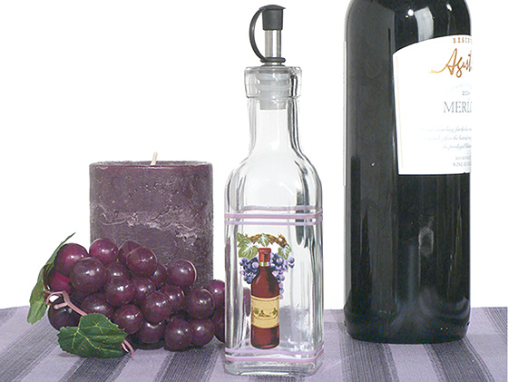 Europa CollectionSmall Oil Bottle With Red Wine Design