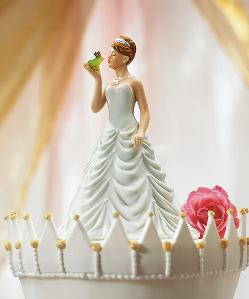 Princess Bride Kissing Frog Prince Figurine Cake Topper
