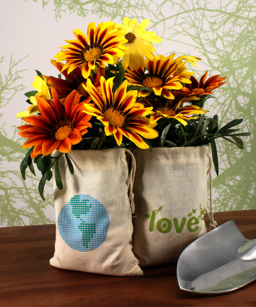 ECO Mini Drawstring Bag made of 100% Organic Cotton - Loving Earth Print