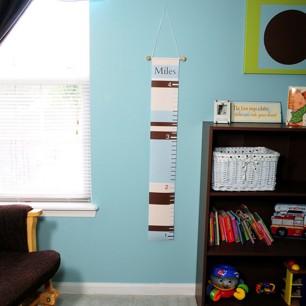 Blue Stripes Growth Chart