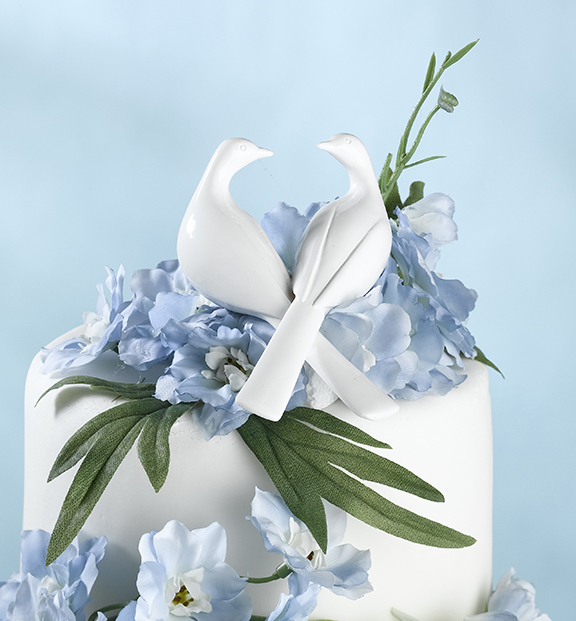 Doves Cake Pick White