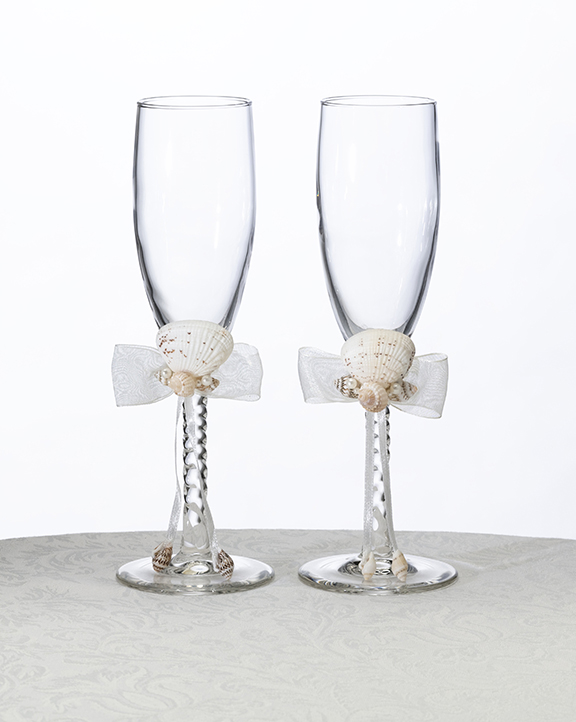 Seaside Ivory Toasting Flutes