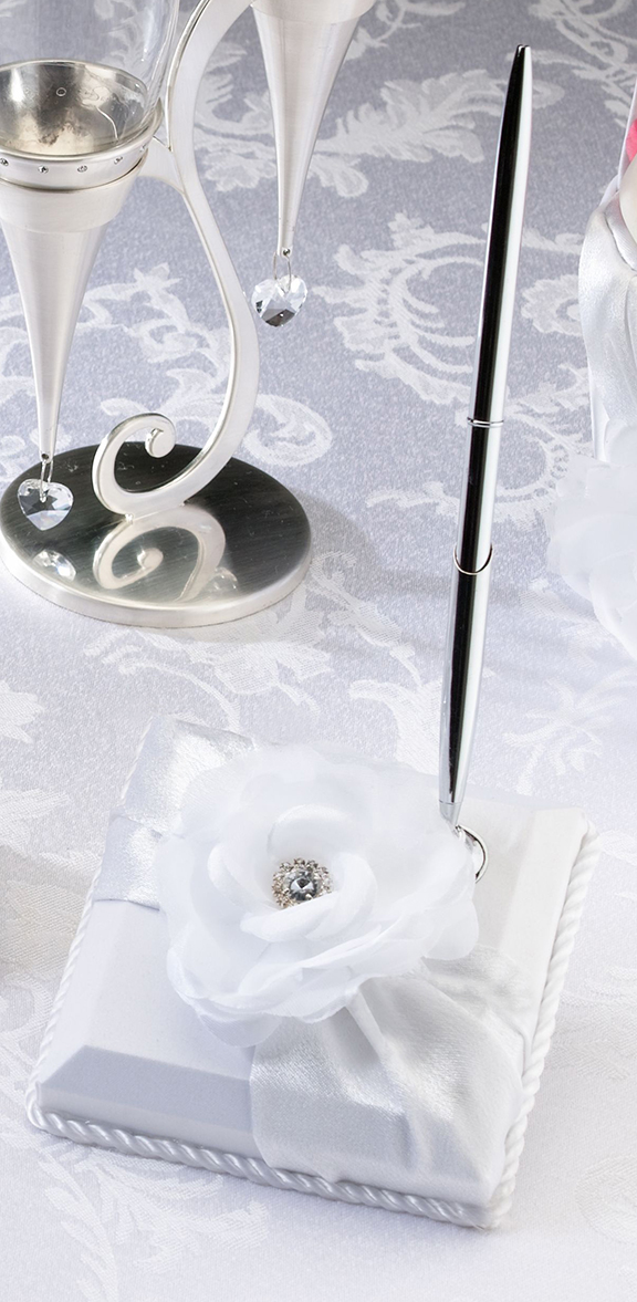 White Rose Pen Set