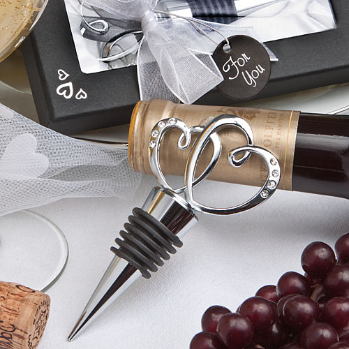 Glistening Heart Design Bottle Stopper