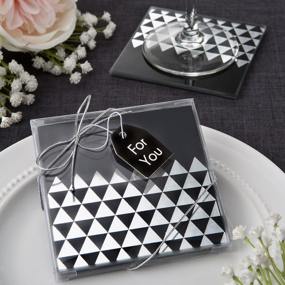 Geometric design set of 2 glass coasters