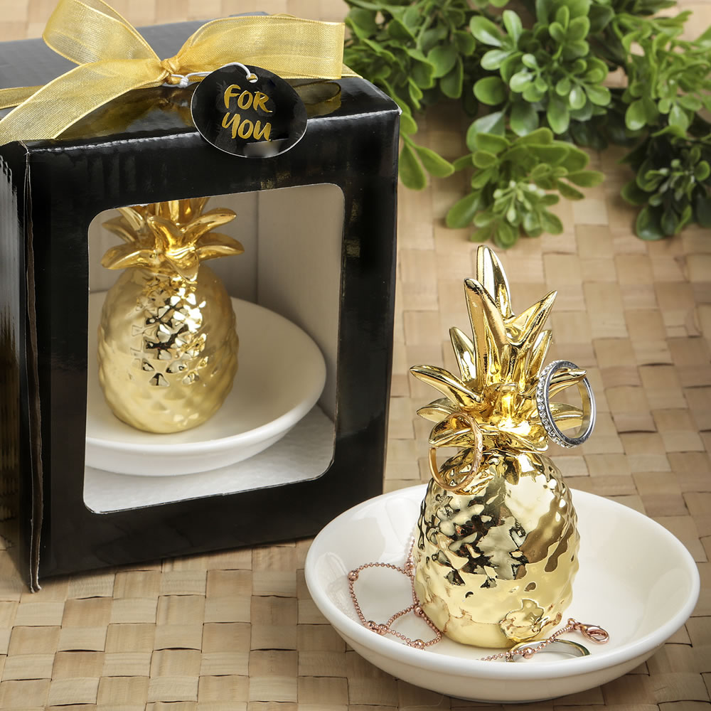 Ceramic pineapple themed ring and jewelry holder