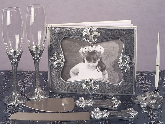 Fleur De Lis Collection Wedding Accessories Set