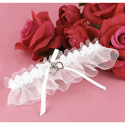 White Linked at the Heart Garter