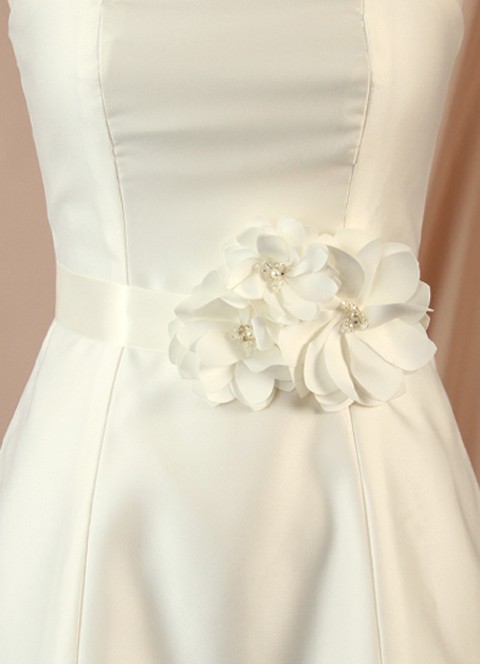 Water Lily Bridal Sash -Ivory