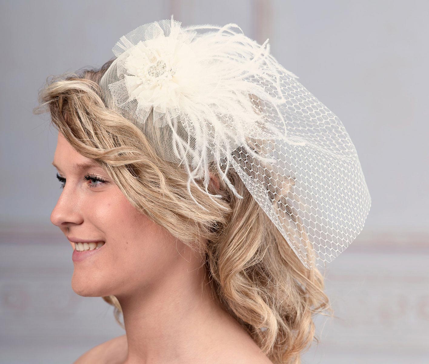 Ivory Veil with Marabou Feather