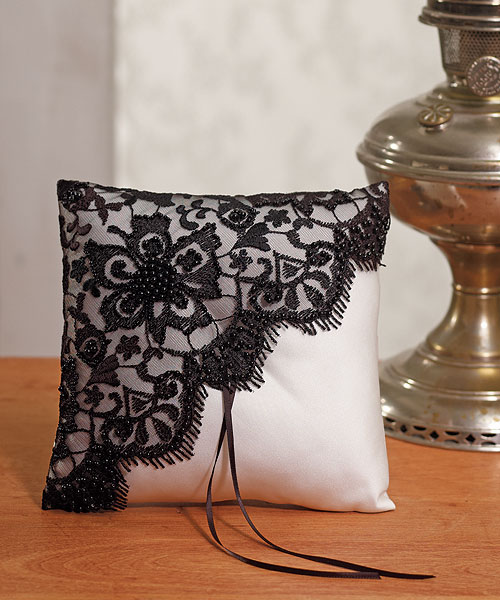Beverly Clark Gala Collection Ring Pillow