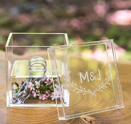 Woodland Pretty Personalized Unique Alternative Acrylic Wedding Ring Box